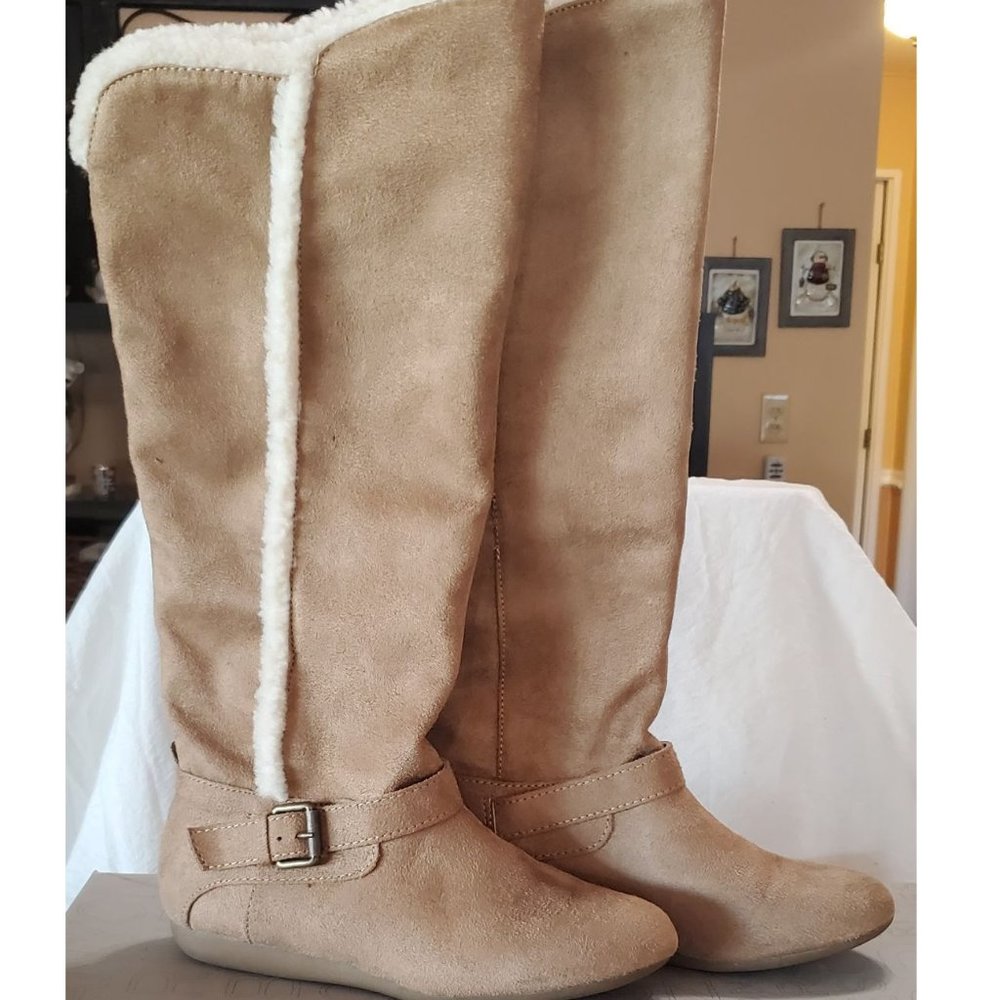 Shearling Boots Sz 6M Canyon River Blues Lucy Boots
